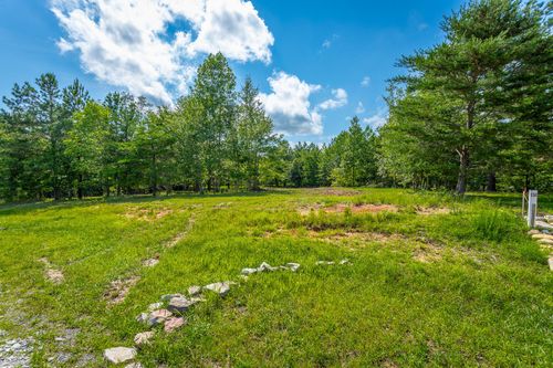 1455 River Bluffs Dr, Jasper, TN, 37347-2981 | Card Image