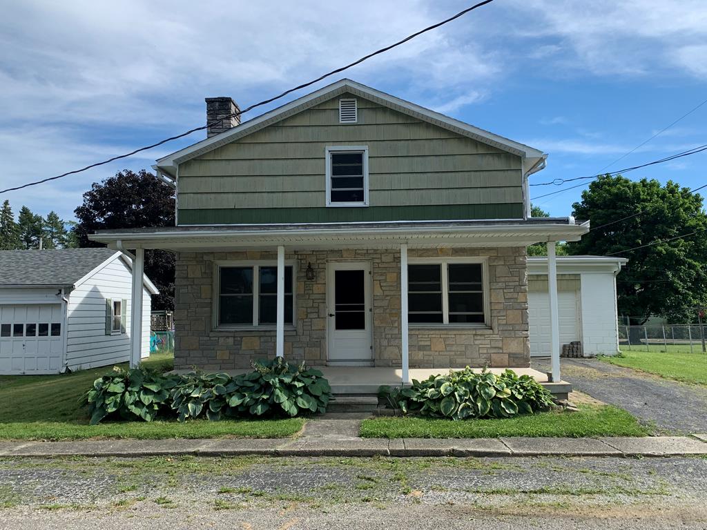 17 W Ellen St, For Sale in Bloomville Zoocasa