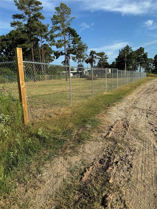 1718 E Airtex Rd, Houston, TX, 77073 | Card Image