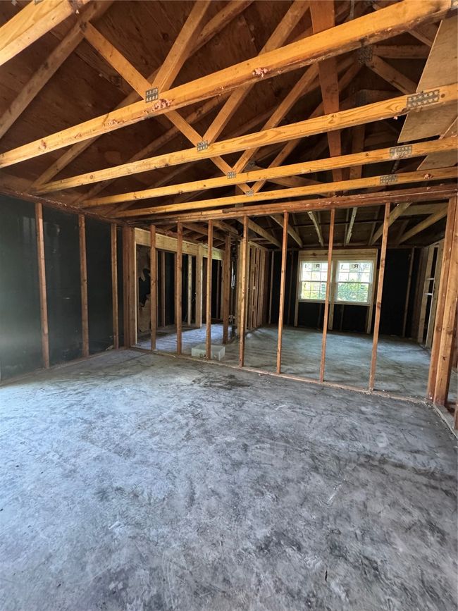 View of miscellaneous room | Image 5