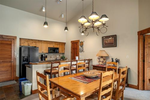 2301-2920 Village Dr, Steamboat Springs, CO, 80487-2123 | Card Image