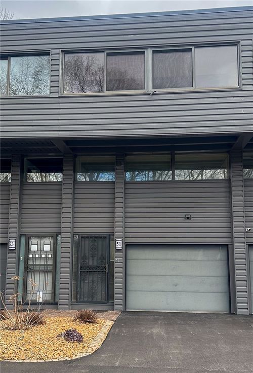 51 Blackbriar, Danville, IL, 61832-1204 | Card Image