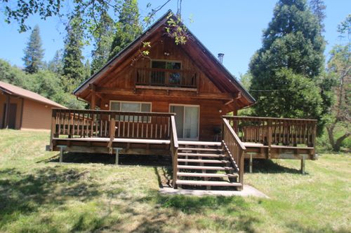 2101 Nelson Drive, Springville, CA, 93265 | Card Image