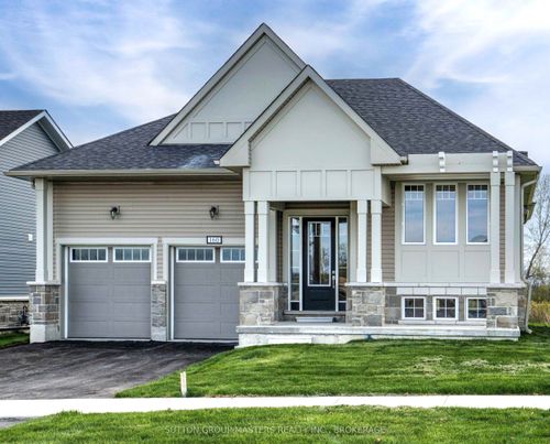 160 Country Club Dr, Bath, ON, K0H1G0 | Card Image