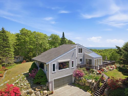 134 Pine Mountain Dr, Plymouth, MA, 02360-1825 | Card Image