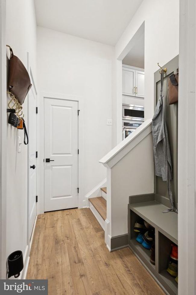 3880 Hillview Ct, House other with 5 bedrooms, 4 bathrooms and null parking in Alexandria VA | Image 14