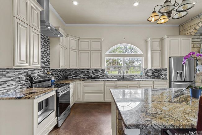 3205 Puter Creek Rd, House other with 3 bedrooms, 3 bathrooms and null parking in Spring Branch TX | Image 7