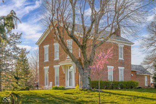 5752 E River Rd, Waldron, IN, 46182-9504 | Card Image