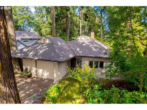 589 Ridgeway Rd, Lake Oswego, OR, 97034-3824 | Card Image
