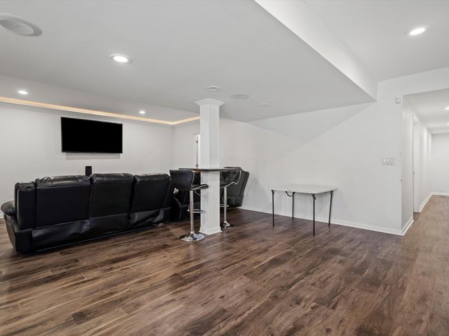 2279 Oakshire Ave, House other with 5 bedrooms, 4 bathrooms and null parking in Berkley MI | Image 35