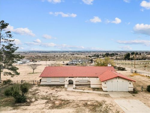 20575 Lupine Rd, Apple Valley, CA, 92308 | Card Image