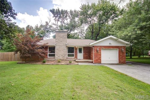 97 Rosewood Ln, East Alton, IL, 62024-1768 | Card Image