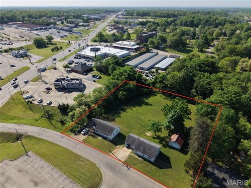 0 2250, 2604 Russell Road, Poplar Bluff, MO, 63901 | Card Image