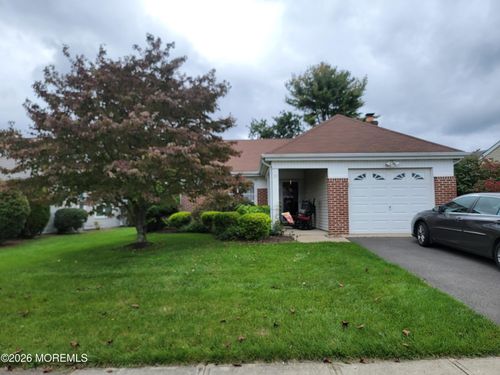 35 Hastings Rd, Manchester, NJ, 08759-6726 | Card Image