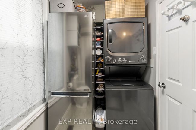 17 Regent Pl, House other with 3 bedrooms, 2 bathrooms and 2 parking in Welland ON | Image 27