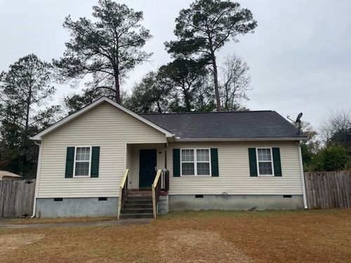 5577 Dale Dr, Macon, GA, 31206-4911 | Card Image