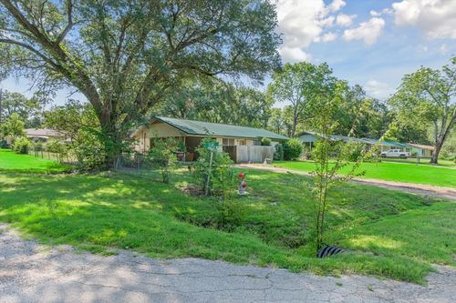 1102 Clay St, Canton, TX, 75103-2202 | Card Image