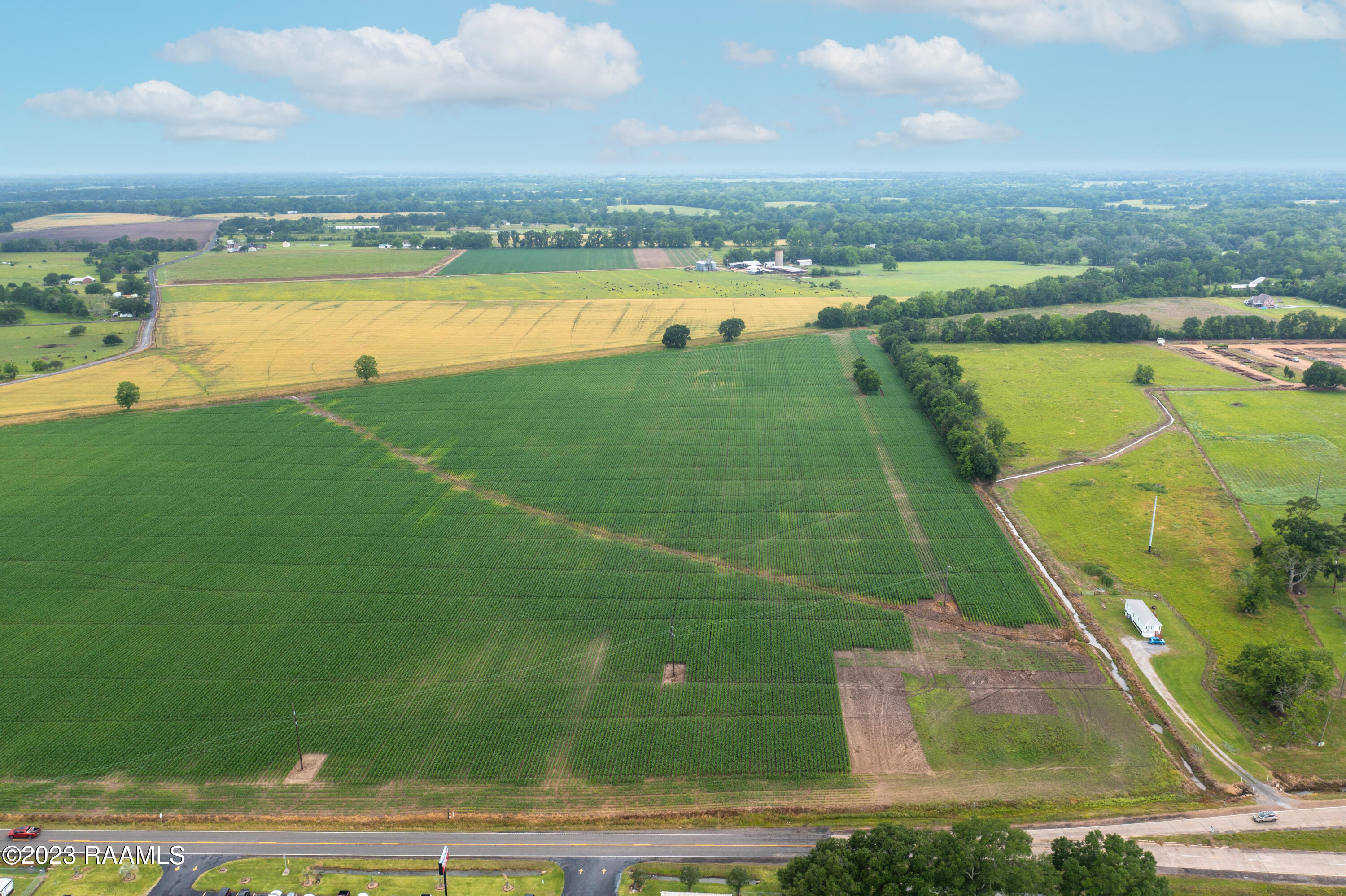 Land in Carencro