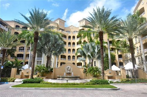 636-3001 Ne 185th St, Aventura, FL, 33180 | Card Image