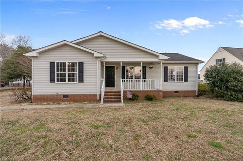 146 Canaan View Ln, Surry, VA, 23883-2647 | Card Image