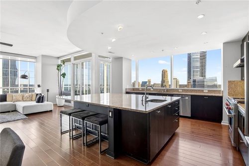 unit-2901-3325 Piedmont Rd Ne, Atlanta, GA, 30305-4821 | Card Image