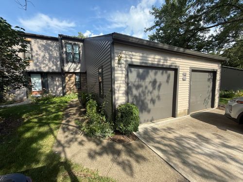 922 Ravine Dr, Villa Hills, KY, 41017-3679 | Card Image