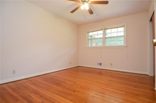 879 Old Tucker Rd, House other with 3 bedrooms, 2 bathrooms and 2 parking in Stone Mountain GA | Image 29