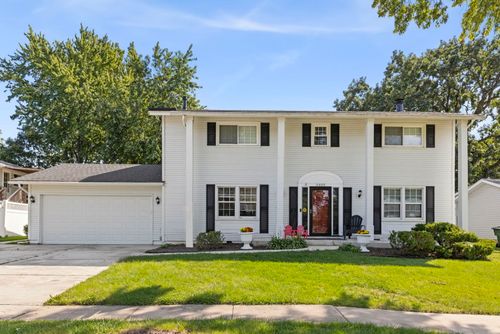 3405 Woodridge Dr, Woodridge, IL, 60517-1201 | Card Image