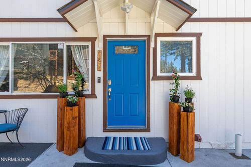 223 Lyons Ave, Zephyr Cove, NV, 89448-9847 | Card Image