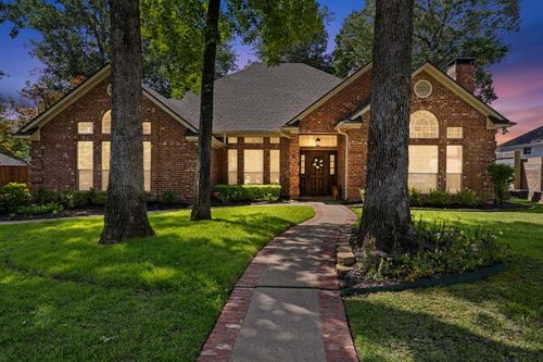 1012 Lovers Ln, Longview, TX, 75604-2856 | Card Image