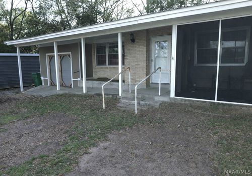 5761 Main St, Millbrook, AL, 36054-1815 | Card Image