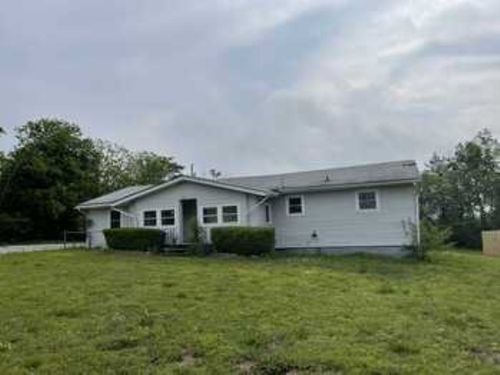 104 Locust, Lead Hill, AR, 72644 | Card Image