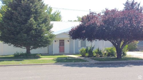 259 W 300 S, Blanding, UT, 84511-3836 | Card Image