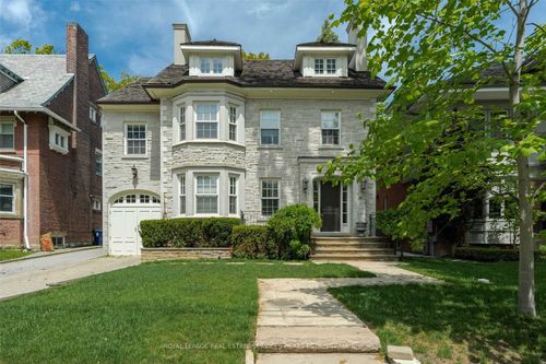 24 Whitney Ave, Toronto, ON, M4W2A8 | Card Image