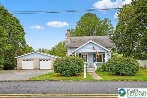 713 Almond Rd, Walnutport, PA, 18088-9753 | Card Image