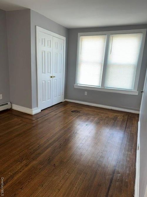 3-123 W Parmenter St, Newburgh, NY, 12550-5426 | Card Image