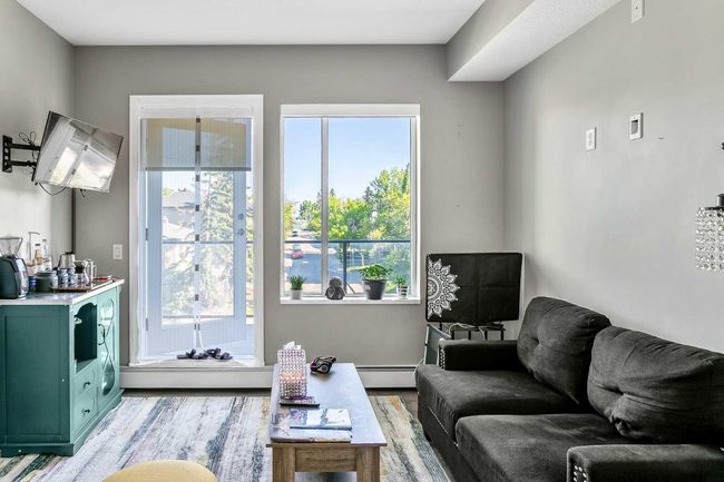 301 - 1521 26 Ave Sw, Condo with 2 bedrooms, 2 bathrooms and 1 parking in Calgary AB | Image 8