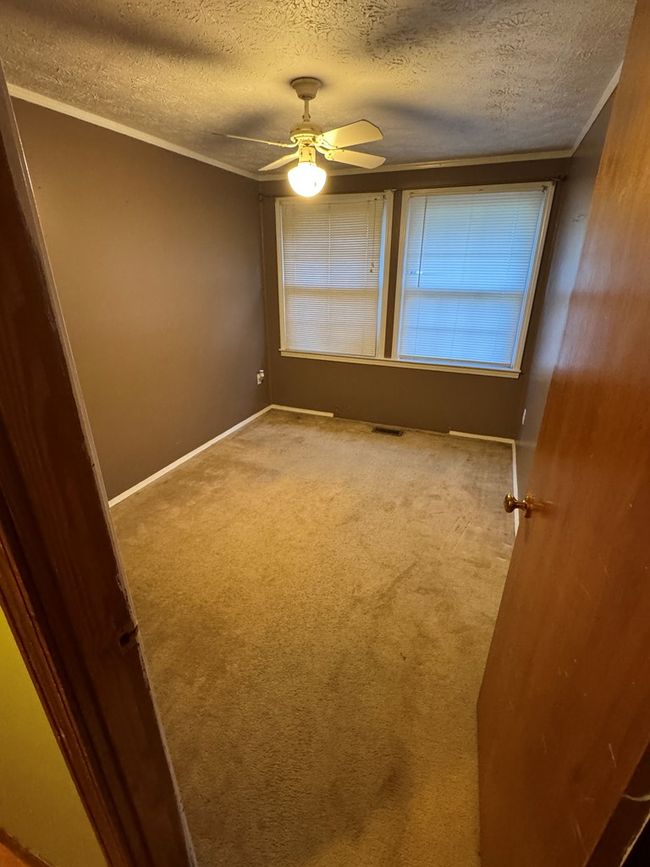 115 Kennedy Dr, House other with 5 bedrooms, 3 bathrooms and null parking in Pounding Mill VA | Image 11