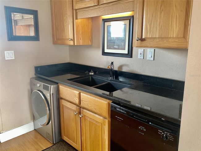 APT-233 - 151 N Orlando Ave, Condo with 2 bedrooms, 1 bathrooms and null parking in WINTER PARK FL | Image 7