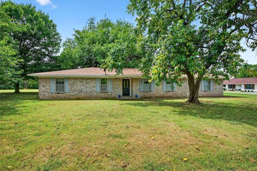 311 N Britton St, Tom Bean, TX, 75491-3549 | Card Image