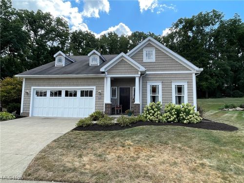 8322 Forest Ridge St Nw, Massillon, OH, 44646-9222 | Card Image