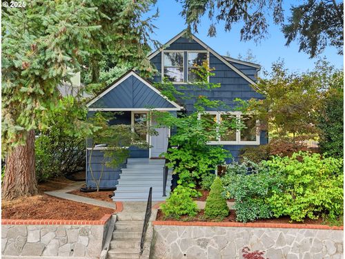5919 Ne 28th Ave, Portland, OR, 97211-6142 | Card Image