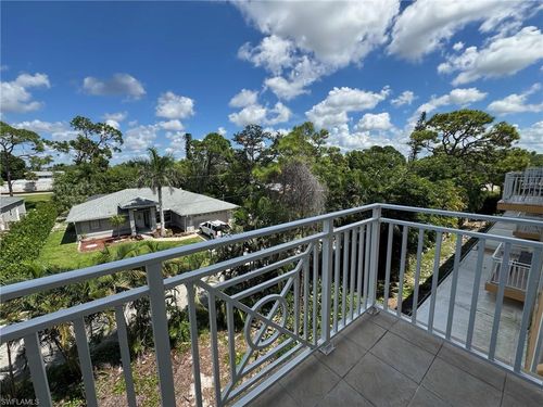 c301-4400 Bonita Beachwalk Dr, BONITA SPRINGS, FL, 34134-4206 | Card Image