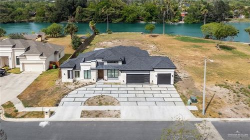 3313 Lazy Acres Rd, Brownsville, TX, 78521-3894 | Card Image