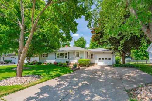 708 Columbia Ave, Deforest, WI, 53532-1334 | Card Image