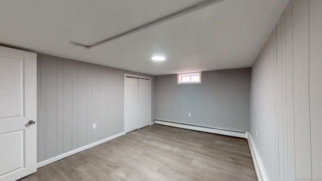8 Batt St, House other with 5 bedrooms, 2 bathrooms and null parking in Middletown CT | Image 30