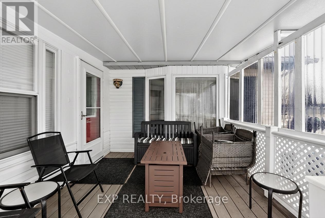 Residential in Fort Erie (Black Creek) 4