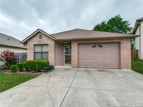 6730 Evercrest Ln, San Antonio, TX, 78239-1819 | Card Image