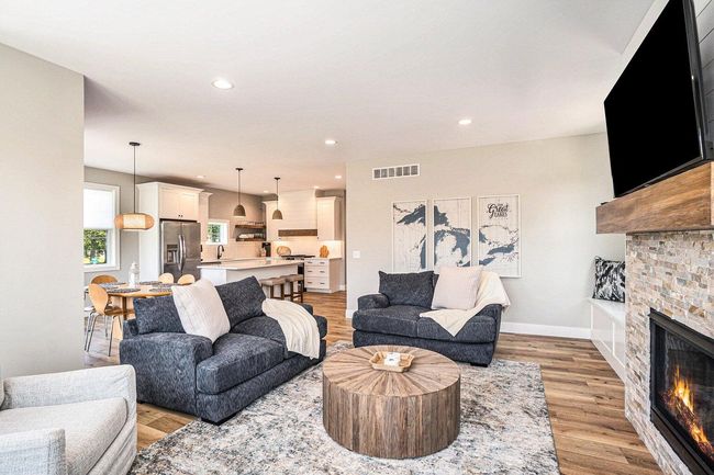 Photo from a similar build | Image 18