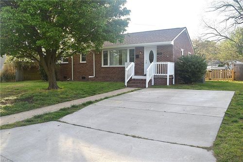 1517 Slater Avenue, Hampton, VA, 23664 | Card Image